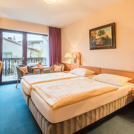 Hotel-Barbarossa-Garni Bei Hanau Rodenbach  Extérieur photo
